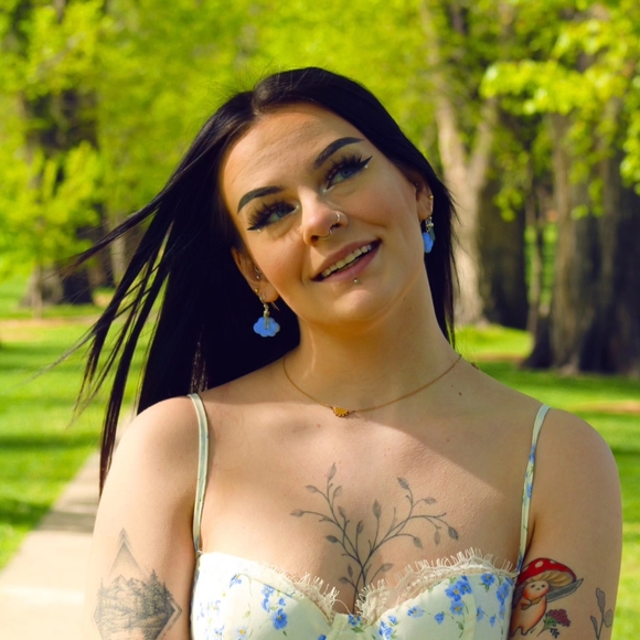 Meet your Posher, Inge marie - Picture 1 of 1